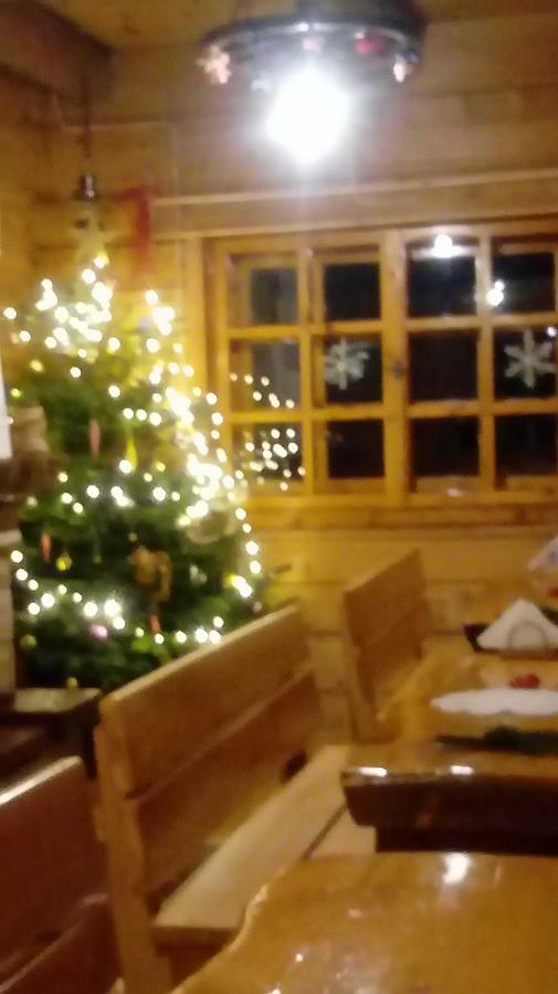 Goralska Czarcia Chata Pod Jalowcem Stryszawa Luaran gambar