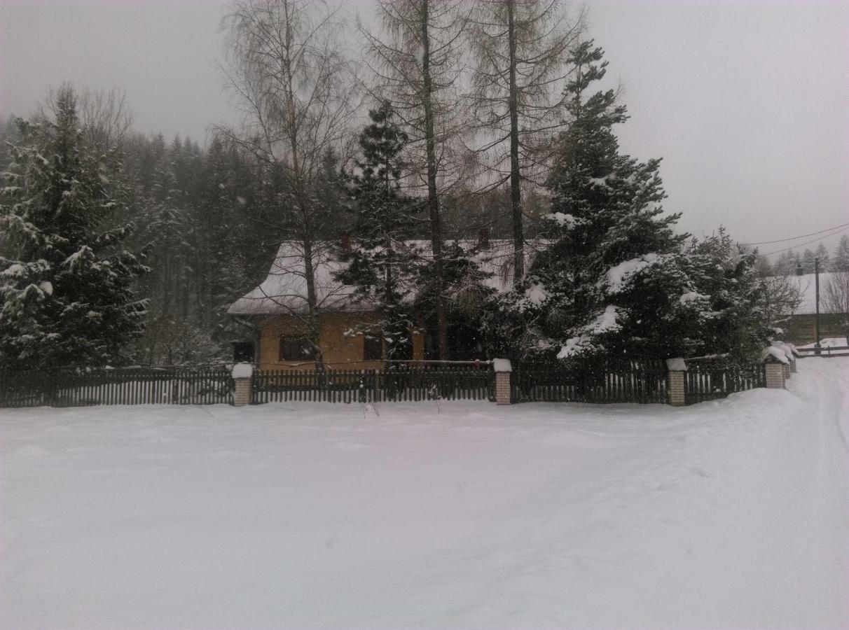 Goralska Czarcia Chata Pod Jalowcem Stryszawa Luaran gambar